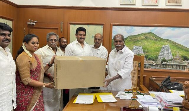 புதுச்சேரி அரசால் இலங்கை மக்களுக்கு நீரிழிவு மாத்திரைகள் அன்பளிப்பு