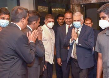 தேயிலை தொழிற்துறையை நவீனமயப்படுத்த வேண்டும் என்கிறார் ஜனாதிபதி