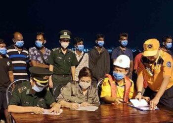 வியட்நாம் கடற்பரப்பில் மீட்கப்பட்ட இலங்கையர்களுக்கு புலம் பெயர்ந்தோர் அமைப்பு மனிதாபிமான உதவி