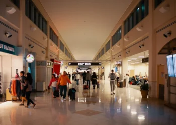 ஓமானுக்கு சென்றுள்ள 12 பணிப்பெண்கள் மாயம்