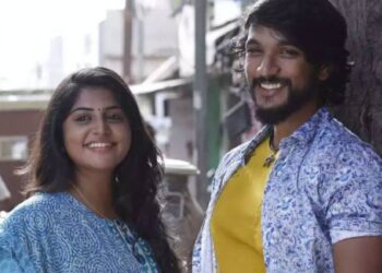 மிகவும் சிம்பிளாக தயாரிக்கப்பட்ட கௌதம் கார்த்திக், மஞ்சிமா திருமண பத்திரிக்கை- இதோ பாருங்க