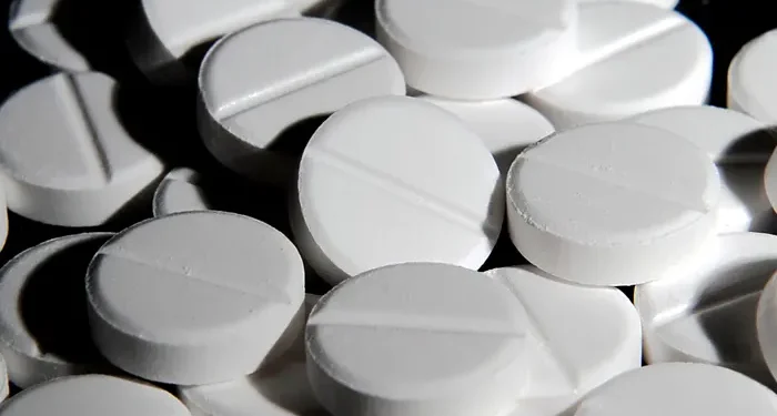 இலங்கையில் பெரசிட்டமோல் மருந்துக்குகூட கடுமையான தட்டுப்பாடு – GMOA