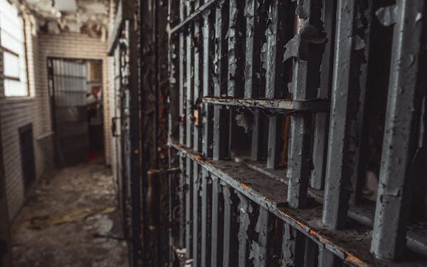 சந்திரிக்காவை கொலை செய்ய முயற்சித்தவருக்கு ஜனாதிபதியின் பொது மன்னிப்பு