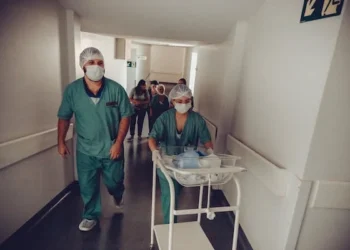 ஐஸ் போதைப்பொருளை உட்கொண்ட 2 வயதான குழந்தை ஆபத்தான நிலையில்