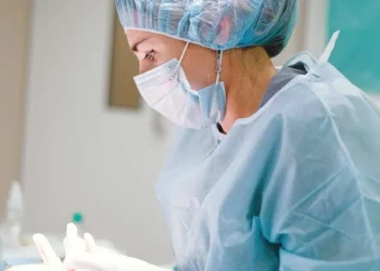 சிங்கப்பூரில் 4 ஆயிரம் இலங்கை தாதியர்களுக்கு வேலை வாய்ப்பு!