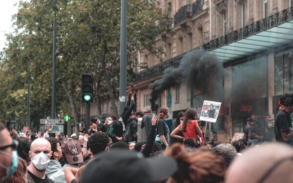 ஆர்ப்பாட்டத்தை தடை செய்தமை – பொலிஸ் அதிகாரிகள் மீதான வழக்கு தள்ளுபடி!