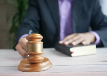 சஷி வீரவன்சவுக்கு எதிரான வழக்கு ஒத்திவைப்பு !