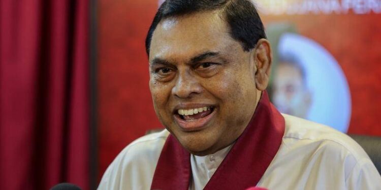 முன்னாள் நாடாளுமன்ற உறுப்பினர் பசில் ராஜபக்ஷ நாட்டிக்கு வருகை!