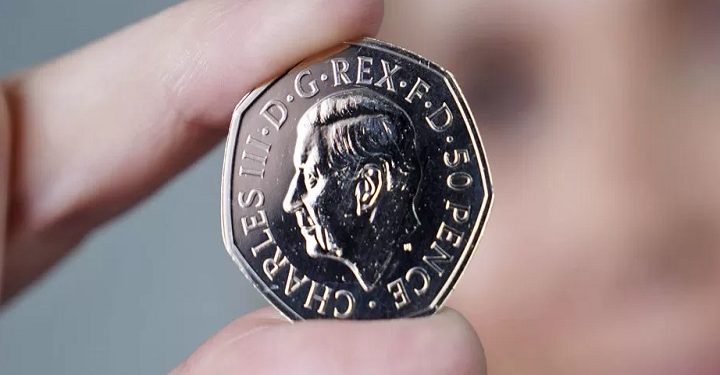 சார்லஸ் மன்னரின் உருவம் பொறிக்கப்பட்ட நாணயங்கள் புழக்கம்!