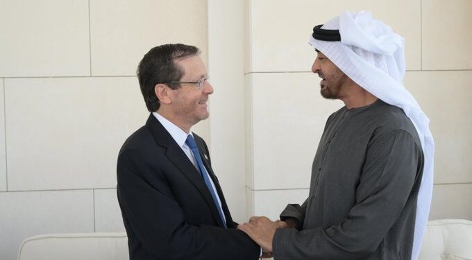 பஹ்ரெய்ன், ஐக்கிய அரபு இராச்சியத்துக்கு இஸ்ரேல் ஜனாதிபதி விஜயம்