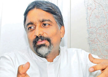 ஆஷு மாரசிங்கவிற்கு எதிராக வழக்கு தாக்கல் செய்​ய கோரிக்கை