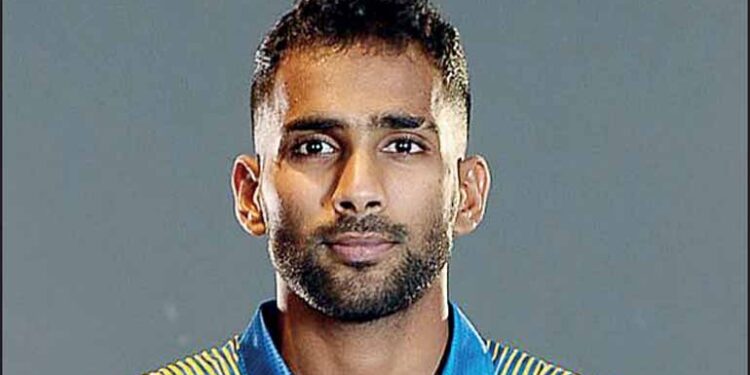 சாமிக்க கருணாரத்ன வைத்தியசாலையில் அனுமதி