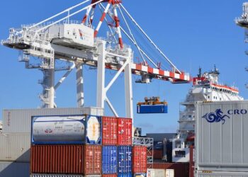 இறக்குமதிக் கட்டுப்பாடுகள் மேலும் தளர்த்தப்படும்: அமைச்சர் அறிவிப்பு