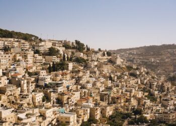 இஸ்ரேலின் கடல், நில முற்றுகைகளால் பட்டினியை எதிர்நோக்கும் பாலஸ்தீனம்!