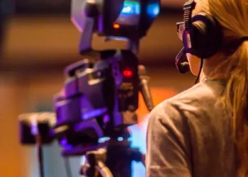 ஊடகவியலாளர்கள் சகல துறைகளிலும் அறிவுமிக்கவர்களாக இருத்தல் அவசியம்