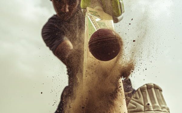 எல்.பி.எல்.: நடப்புச் சம்பியன் ஜப்னா கிங்ஸ் அணிக்கு ஆரம்பப் போட்டியிலேயே வெற்றி