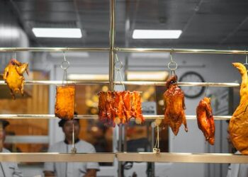 இறைச்சிக் கடைகளில் சோதனையை அதிகரிக்க பொதுச் சுகாதார பரிசோதகர்கள் தீர்மானம்