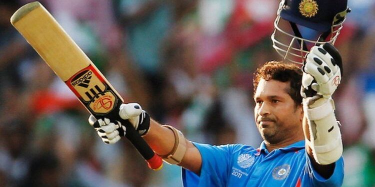 சொந்த மண்ணில் 20 சதங்கள் !