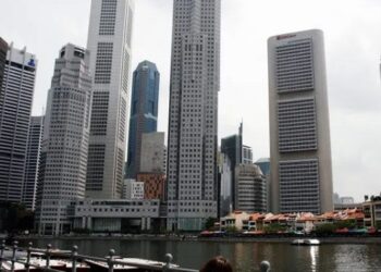 சிங்கப்பூரின் பொருளாதாரம் எதிர்பார்த்ததை விட வளர்ச்சி!