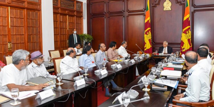 சிங்கள கலாசார நிறுவனத்தின் எதிர்கால செயற்பாடுகள் பற்றிய கலந்துரையாடல் ஜனாதிபதி தலைமையில் நடைபெற்றது