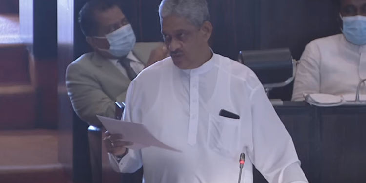 அரசியல்வாதிகள் தான் நாட்டை சீரழித்துள்ளார்கள் – சரத் பொன்சேகா