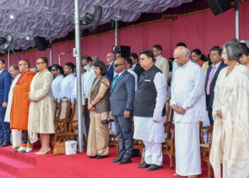 சுதந்திர தின கொண்டாட்டங்களில் ஏழு நாடுகளின் பிரதிநிதிகள் !