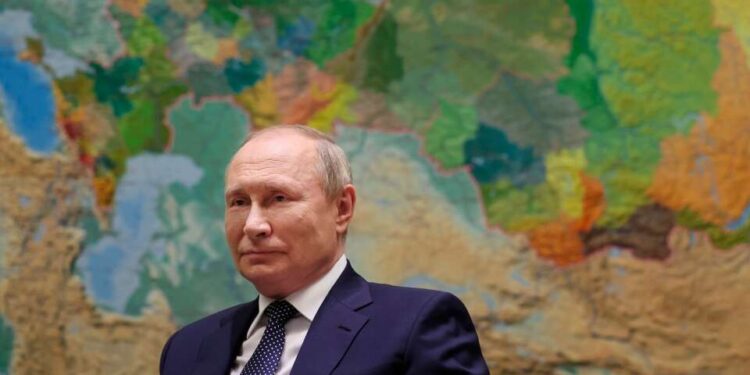 அமெரிக்காவுடனான மூலோபாய ஆயுதக் குறைப்பு ஒப்பந்தத்திலிருந்து ரஷ்யா விலகல்: எதிர்பார்ப்பு மிக்க உரையில் புடின்!