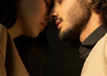 மேட்டரிமோனியலில் பார்த்த வரனை சந்திக்கும்முன் கவனமாக இருக்க வேண்டிய விஷயங்கள் என்னென்ன…