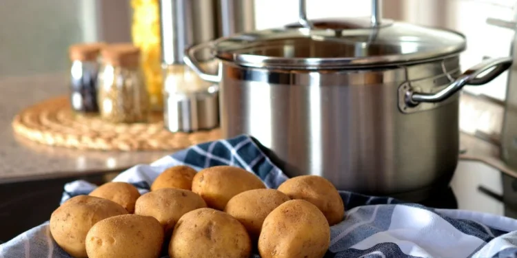 உருளைக்கிழங்கு மீதான விசேட பண்ட வரி அதிகரிப்பு..!
