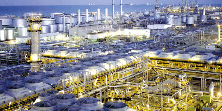 நாளாந்த மசகு எண்ணெய் உற்பத்தியை குறைக்க சவுதி அரேபியா தீர்மானம்…