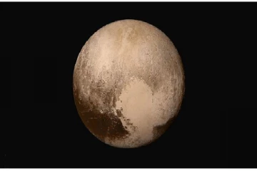 புளூட்டோவில் இதயம் போன்ற பனிப்பாறைகள்! வெளியான புகைப்படங்கள்