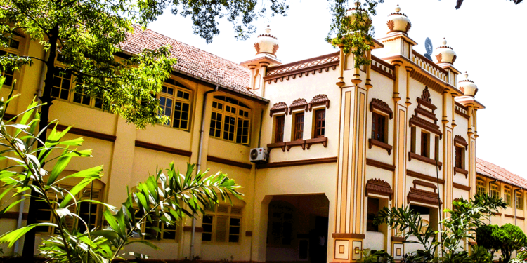 31 மாணவர்களுக்கு யாழ். பல்கலைக்குள் உள்நுழையத் தடை