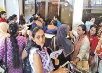 குவைத்தில் சட்டவிரோதமாக தங்கியிருந்த 46 பேர் நாடு கடத்தல்