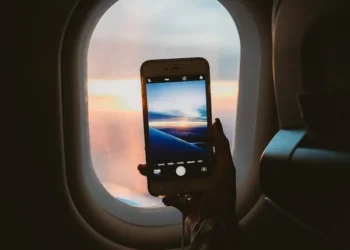 Apple iphone 15 முதல் கூகுள் பிக்சல் 8 வரை இந்த ஆண்டு வரப்போகும் 5G ஸ்மார்ட்போன்கள்!