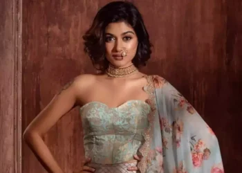 அந்த கேள்வி.. ஒரு மாதிரியாக இருக்கும்: நடிகை ஓவியா ஓபன் டாக்.!