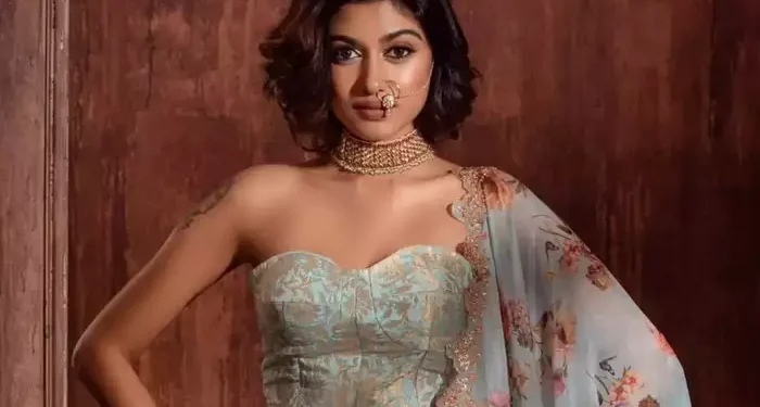 அந்த கேள்வி.. ஒரு மாதிரியாக இருக்கும்: நடிகை ஓவியா ஓபன் டாக்.!