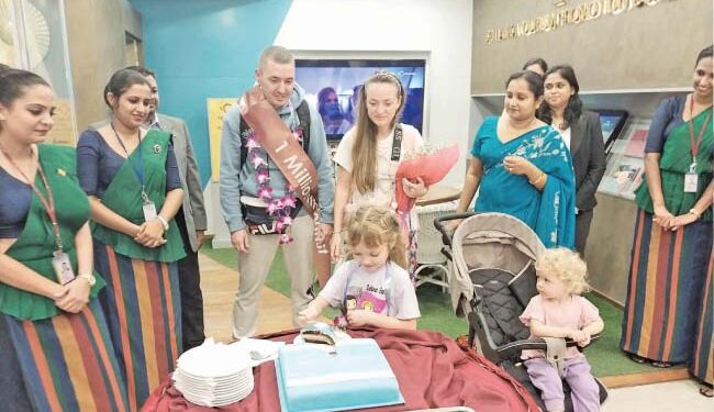 வெளிநாட்டு சுற்றுலாப் பயணிகளின் எண்ணிக்கை பத்து இலட்சமாகியது