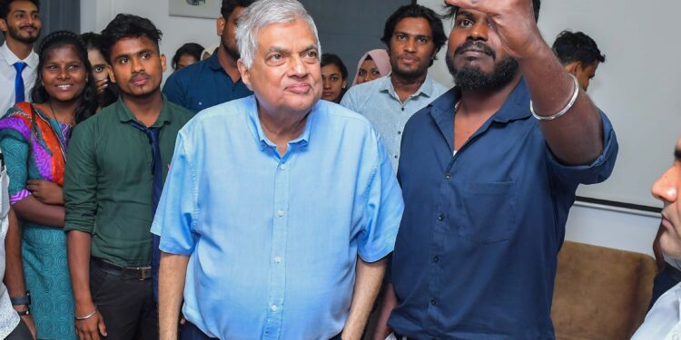 நாட்டைக் கட்டியெழுப்பும் அபிவிருத்தித் திட்டத்தில் இணையுங்கள்
