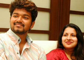 மனைவி சங்கீதா, விஜய் எடுத்துக்கொண்ட  புகைப்படம்..