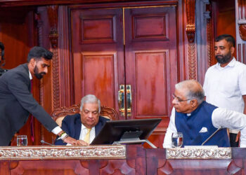 ‘பாரத்-லங்கா’ வீட்டுத்திட்டத்தின் நான்காவது கட்டத்தை ஜனாதிபதி ஆரம்பித்து வைத்தார் 45 தோட்டங்களில் பெருந்தோட்ட சமூகத்தினருக்கு 1,300 வீடுகள் ஒதுக்கீடு…