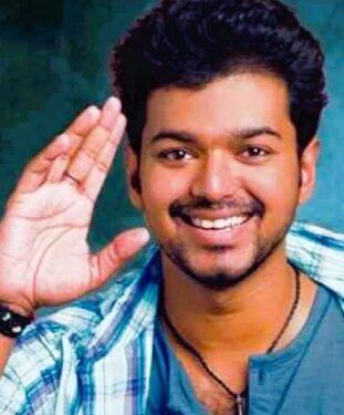 விஜய் அரசியலுக்கு வந்தது மகிழ்ச்சி, தேவைப்பட்டால் அவருடன் நிற்பேன்- பிரபல நடிகர்