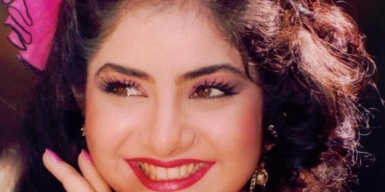திவ்யா பாரதி: புகழின் உச்சியில் இருந்தபோது மரணித்த 19 வயது நடிகை