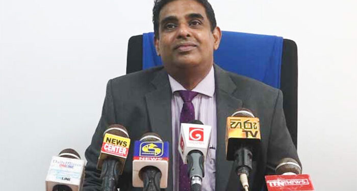 நேரடி தொலைக்காட்சி நிகழ்ச்சியில் CEB செய்தித் தொடர்பாளர் தனது கருத்துக்களுக்கு பொறியியலாளர்கள் சங்க துப்பாக்கிகள்