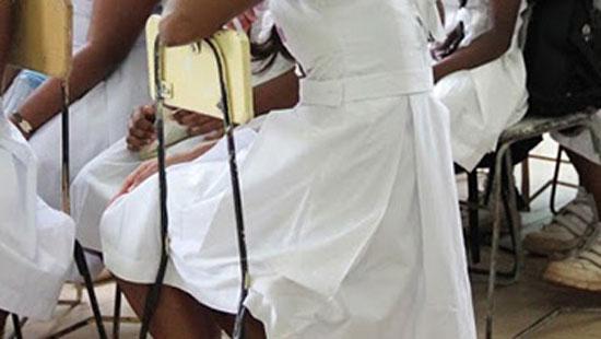 பள்ளி மாணவிகளிடம் சில்மிஷம் செய்த அறிவியல் ஆசிரியர் கைது