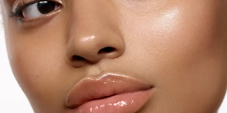 லிப் பாம் தேர்ந்தெடுக்கும்போது கவனிக்க வேண்டிய விஷயங்கள் என்னென்ன?