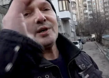 கனேடியர் ஒருவர் ஒன்லைனில் விஷம் விற்றதாக கைது செய்யப்பட்ட சம்பவத்தின் பரபரப்பு அடங்குவதற்குள், உக்ரைன் நாட்டவர் ஒருவரும் இணையம் வாயிலாக நச்சு ரயானம் ஒன்றை விற்றுவருவது கண்டுபிடிக்கப்பட்டுள்ளது.