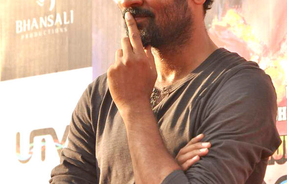 ஷங்கர், பிரபுதேவா, ராம் சரண்… தெலுங்கை தெறிக்கவிட்ட ஜரகண்டி பாடல்!ஜரகண்டி பாடல்ஜரகண்டி பாடல்