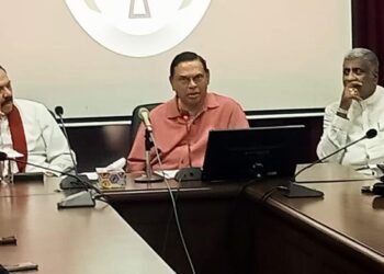 ஜனாதிபதி ரணில் SLPP உடன் இருக்கிறார் – அமைச்சர் பிரசன்னா