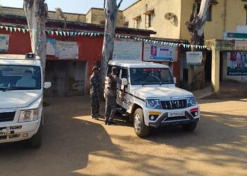 ஜார்கண்ட்: கணவர் முன் கூட்டுப் பாலியல் வல்லுறவுக்கு ஆளான ஸ்பெயின் நாட்டுப் பெண் – என்ன நடந்தது?