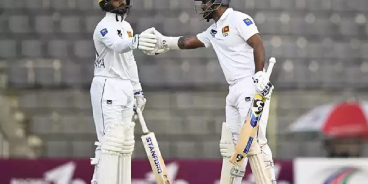 பங்களாதேஷ் தாமதமாகப் போராடிய போதிலும், இலங்கை நன்மையைத் தக்க வைத்துக் கொண்டுள்ளது